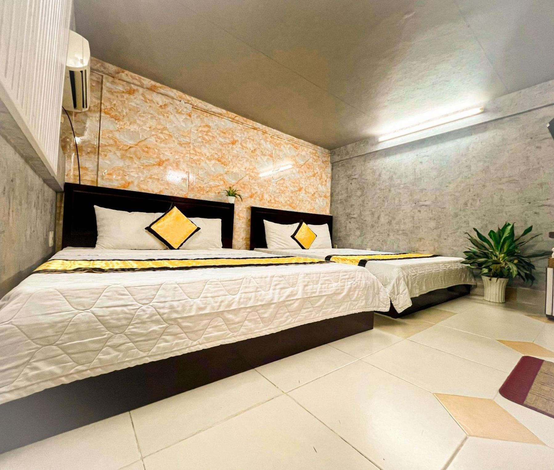 Mes Hotel - Ngay Ben Ninh Kieu Can Tho Bagian luar foto